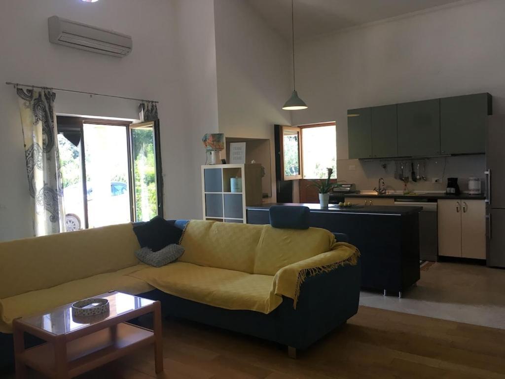 Holiday House Emc 乌马格 外观 照片